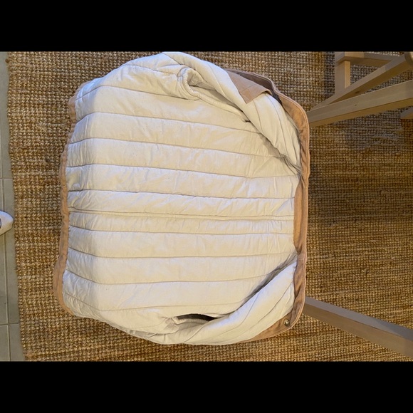 Kordal Studio NYC Quilted Puffer Cropped Jacket - Picture 12 of 12